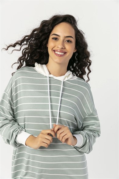 Kadın Çizgi Detatlı Kapüşonlu Oversize Sweatshirt